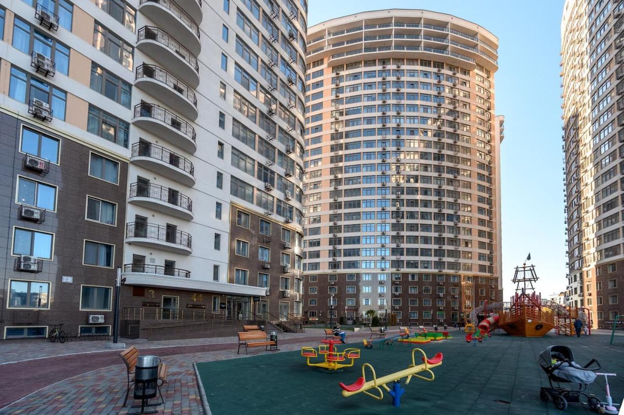 Шикарный Вид Odesa Exterior photo